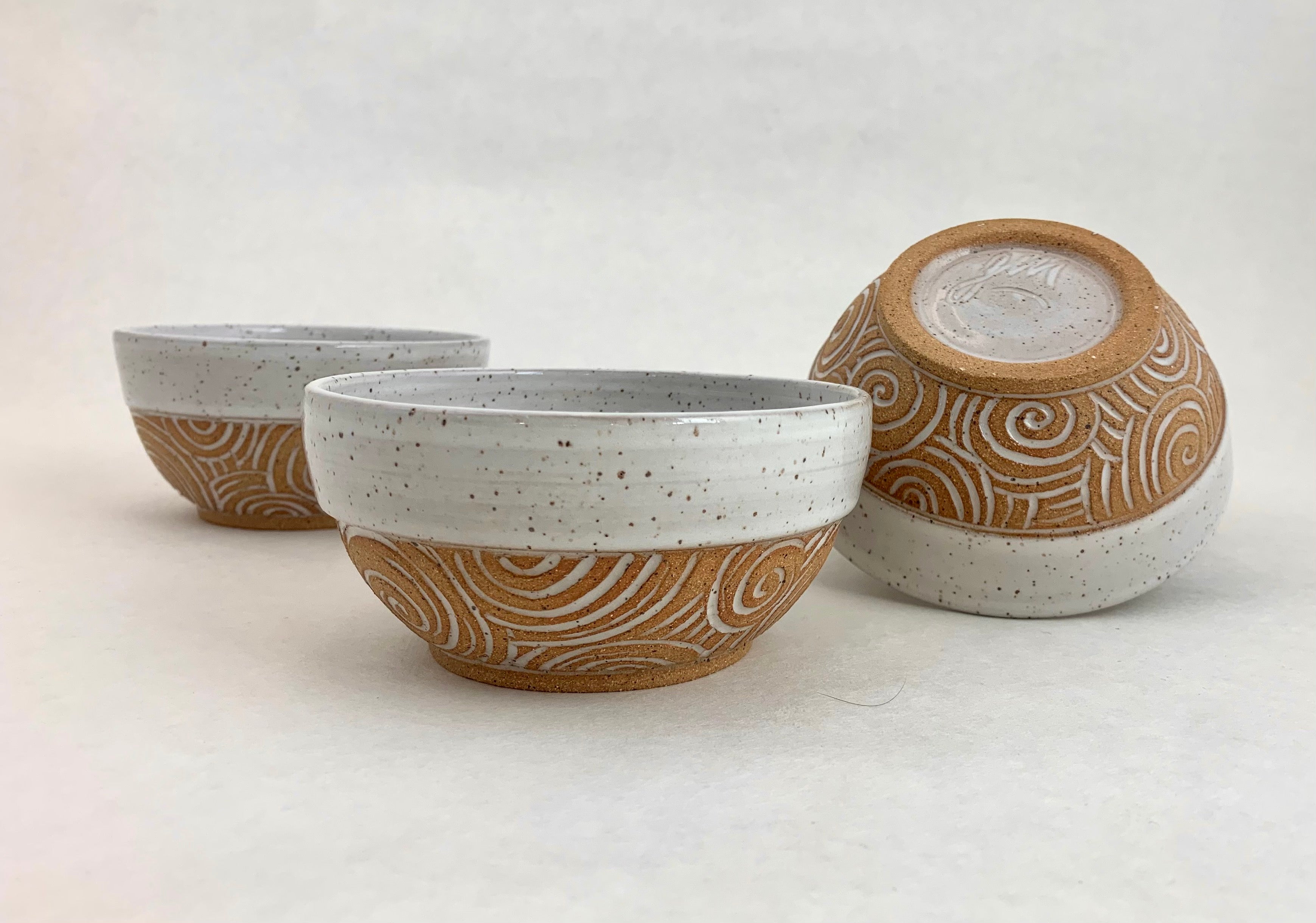 Set of 4 Dessert bowls - White swirls