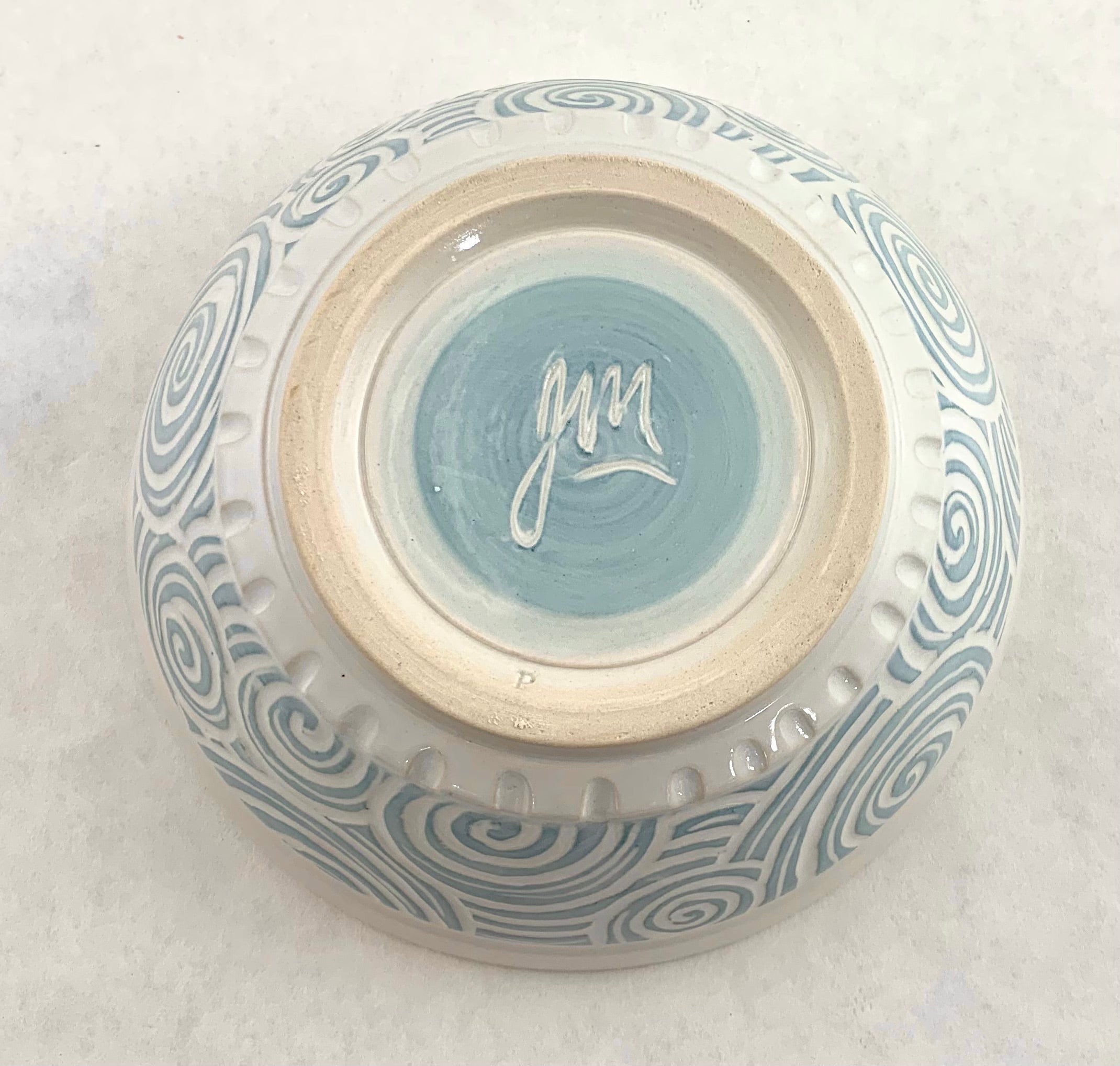Service Bowl (md) - blue swirls - porcelain